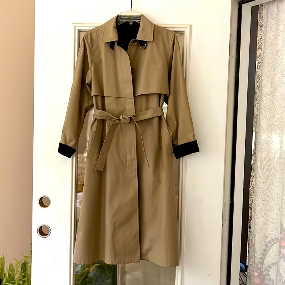 Ladies London Fog long all-weather coat. Tan color, brown lining, Size 6P.